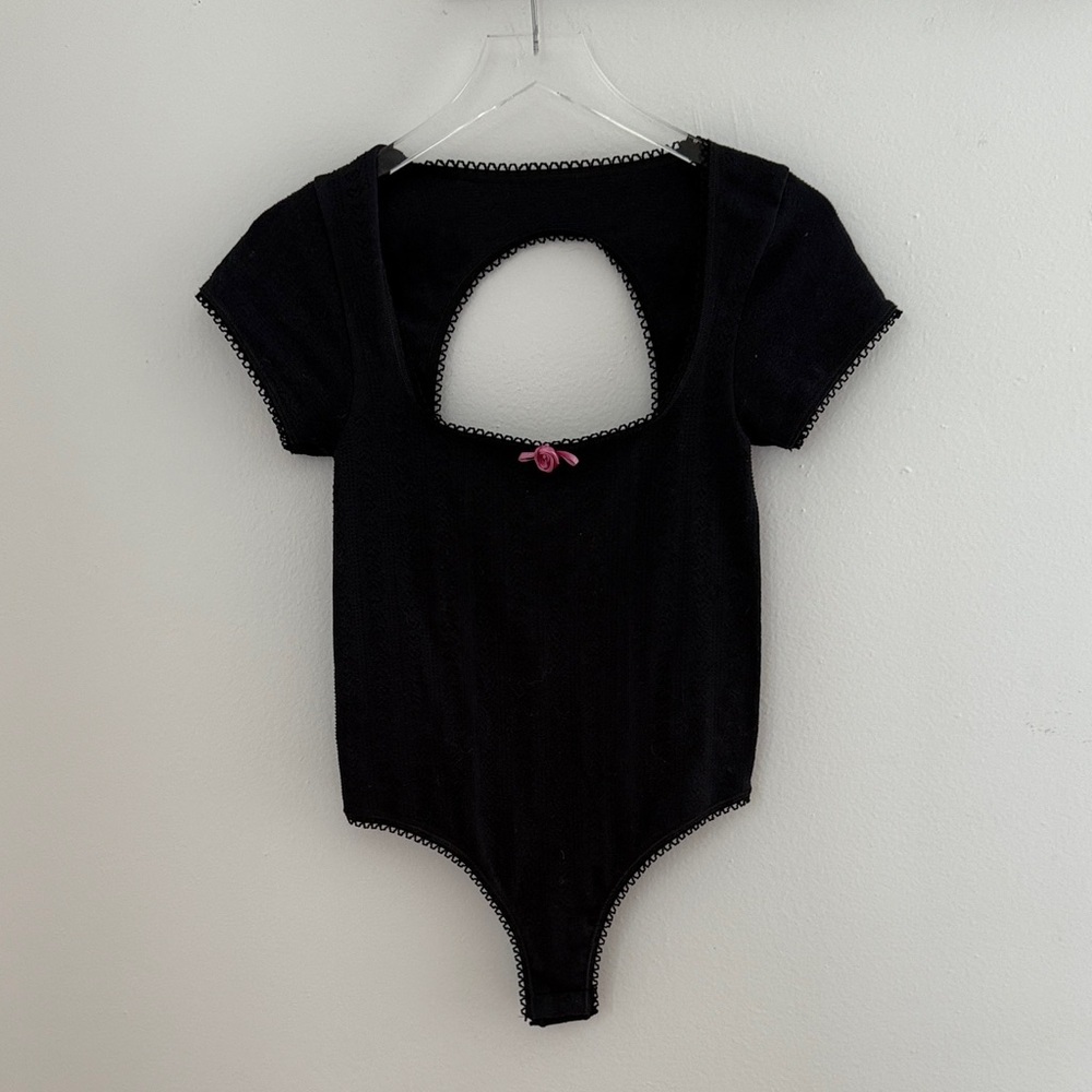 Anthropologie Seamless Pointelle Open Back Bodysuit Black Lace Trim Size Small - Picture 5 of 10